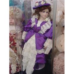 29" COURT OF DOLLS, "VANESSA", DESIGNED BY JERIMY,4174/5000
