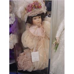 "NORA" ELSIE MASSEY ORINGAL 23 1/2", 19/500