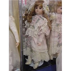 GUILD COLLECTION VICTORIAN 1997 27" P LOVELESS 333/2000 PORC. DOLL