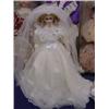 Image 1 : PINA PORCELAIN BRIDE 560/1000-MISSING 1 EARRING