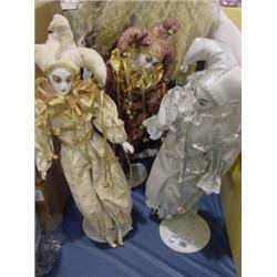 3EA. THEATRICAL PORCELAIN CLOWNS 17IN NO MARKINGS
