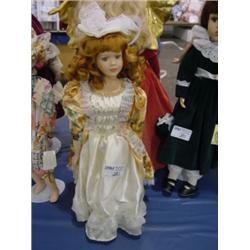 VICTORIAN 18" PORCELAIN DOLL NO MARKINGS