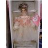 Image 1 : EFFANBEE 16" "BALLERINA" MRKD 97/1200 W/CERT/IN BOX BRKN FINGER