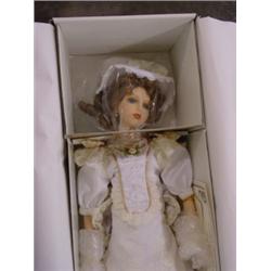 CARMELA RICHARDS 22" "LADY CASTLETON" 339/500 W/CERT/BOX