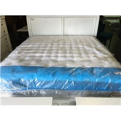 KING SIZED SEALY STEARNS & FOSTER POSTUREPEDIC PRO BACK MATTRESS & BOX SPRING SET