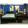 Image 1 : QUEEN SIZED CHERRY FINISH 4 PIECE BEDROOM SUITE - HEADBOARD, FOOTBOARD RAILS, 6 DRAWER