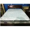 Image 1 : QUEEN SIZED SEALY POSTUREPEDIC OPTIMUM MATTRESS & BOX SPRING SET