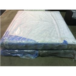 KING SIZED SEALY POSTUREPEDIC  MATTRESS & MIS-MATCHED BOX