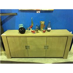 CONTEMPORARY MODERN 3 DOOR OAK SIDE BOARD