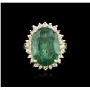 Image 2 : 14KT Yellow Gold 9.11 ctw Emerald and Diamond Ring