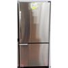 Image 1 : MAYTAG 18 CUBE FRIDGE BOTTOM MOUNT FREEZER