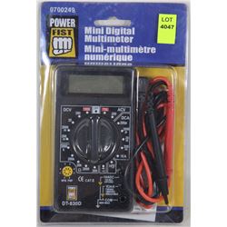 POWERFIST MINI DIGITAL MULTIMETER