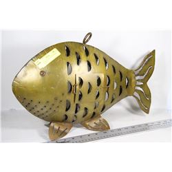 METAL FISH TEA LIGHT HANGING OR STANDING