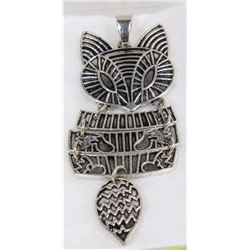 ARTICULATED SILVER TONE CAT PENDANT