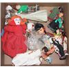 Image 1 : BOX OF VARIOUS DOLLS