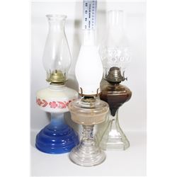 LOT OF 3 VINTAGE OIL LAMPS