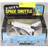 Image 1 : ERTL DIE CAST SPACE SHUTTLE WITH PULL BACK MOTOR