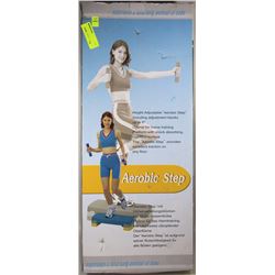 HEIGHT ADJUSTABLE AEROBIC STEP