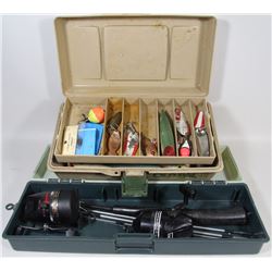 COLLAPSIBLE FISHING ROD & TACKLE BOX WITH A LARGE
