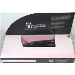 HAIR STRAIGHTENING IRON