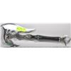 Image 1 : DOUBLE EDGED DECORATIVE FIGHTING AXE 21" LONG