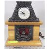 Image 1 : VINTAGE WORKING MANTEL CLOCK MODEL 405