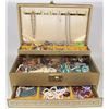 Image 1 : ESTATE JEWELLERY BOX & CONTENTS