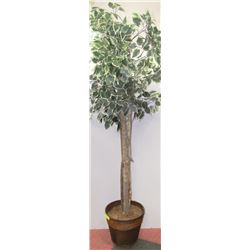 LARGE INDOOR ARTIFICIAL PLANT