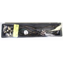 BEADED NECKLACE WITH MULTIPLE STRETCHY RINGS