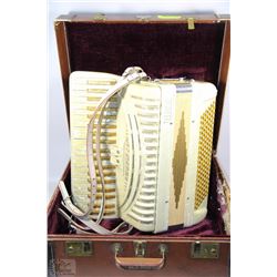 VINTAGE TITANO ACCORDION WITH ORIGINAL CASE