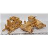 Image 1 : WOODEN TONKA STAMPED ROLLER AND FORKLIFT