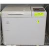 Image 1 : CHARLESCRAFT BREADMAKER WITH DIGITAL DISPLAY