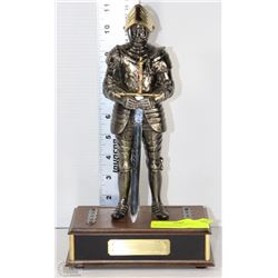 VINTAGE KNIGHT WORKING TRANSISTOR RADIO