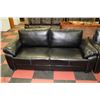 Image 3 : NEW BLACK LEATHERETTE SOFA AND LOVE SEAT WITH