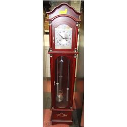 WALLACE GRANDMOTHER CLOCK