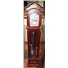 Image 1 : WALLACE GRANDMOTHER CLOCK
