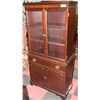 Image 1 : MAHOGANY 2 DOOR CHINA CABINET