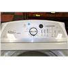 Image 4 : WHIRLPOOL CABRIO TOP LOAD STAINLESS DRUM WASHER