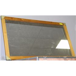 WOODEN WALL MIRROR WITH NAILHEAD LOOKING CORNERS