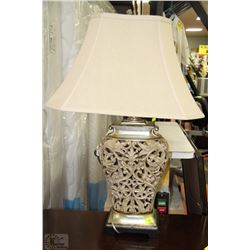 DECORATIVE LAMP
