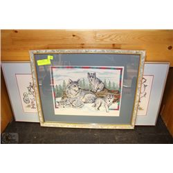 PAIR OF NEEDLE POINT PICTURES