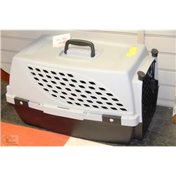 SMALL DOG KENNEL