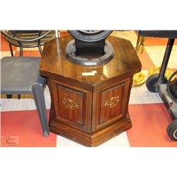 OCTAGON WOODEN SIDE TABLE