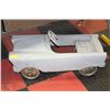 Image 1 : VINTAGE BOX CAR FULLY FUNCTIONAL