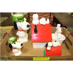 VINTAGE SNOOPY COLLECTION