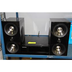 SAMSUNG STEREO