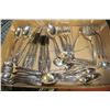 Image 1 : SILVERPLATED SILVERWARE INCLUDING ROGERS BROS.