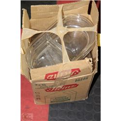 BOX OF PYREX DISHES