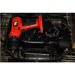 18V BLACK & DECKER CORDLESS DRILL IN CASE