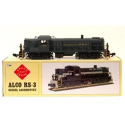 An Aristo Gauge 1 Alco RS-3 Diesel Locomotive, boxed £30 - 40...